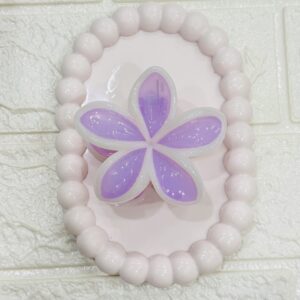 Daisy Claw (Lavender)