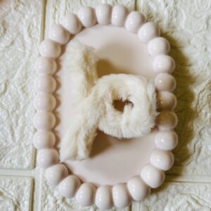 Furr Claw (White)