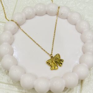 Bow Necklace