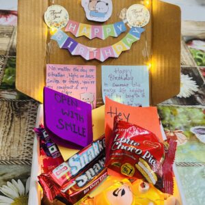 1.0Viral Chocolate Hamper